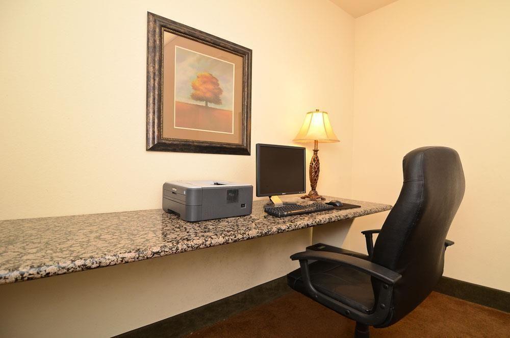 Best Western La Grange Inn And Suites Facilities photo